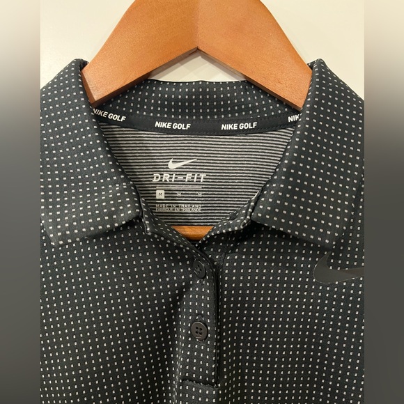 Nike women’s long sleeve golf polo - Picture 3 of 5